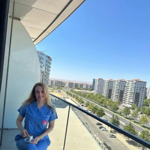 Prof. Dr. Ece Öcal fotoğrafı