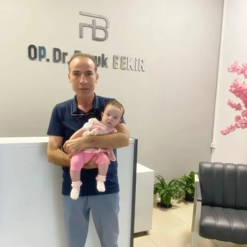 Op. Dr. Faruk Bekir fotoğrafı