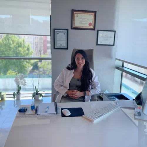 Op. Dr. Merve Tunca fotoğrafı
