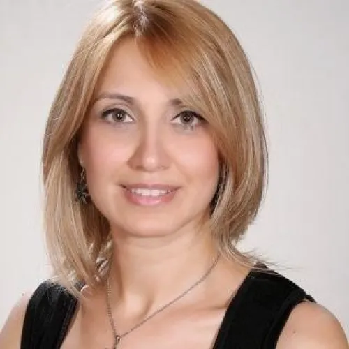 Op. Dr. Münevver Şenkal fotoğrafı