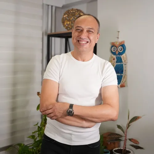 Prof. Dr. Önder Kalenderer fotoğrafı