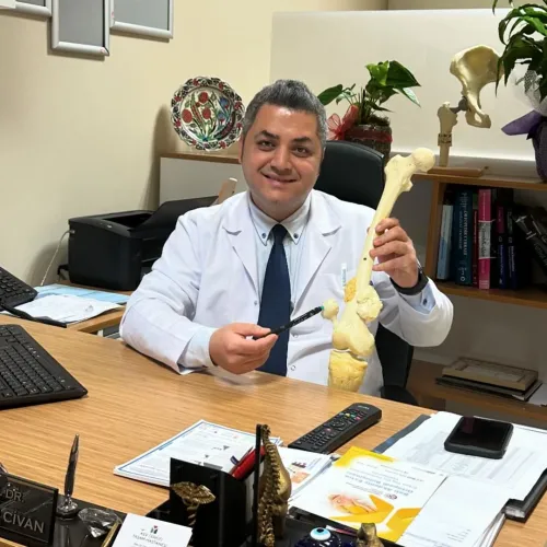 Doç. Dr. Osman Civan fotoğrafı