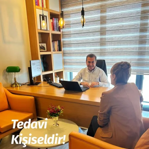 Prof. Dr. Selahattin Kumru fotoğrafı