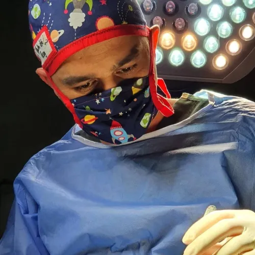Op. Dr. Zeki Özsoy fotoğrafı